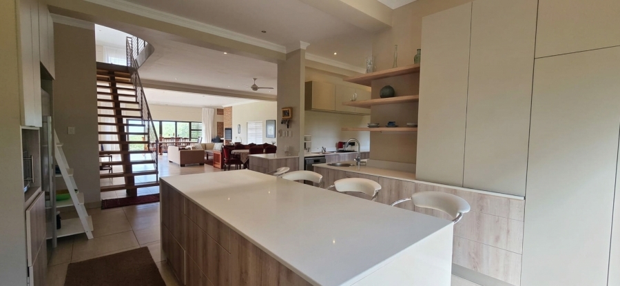8 Bedroom Property for Sale in West Bank Eastern Cape